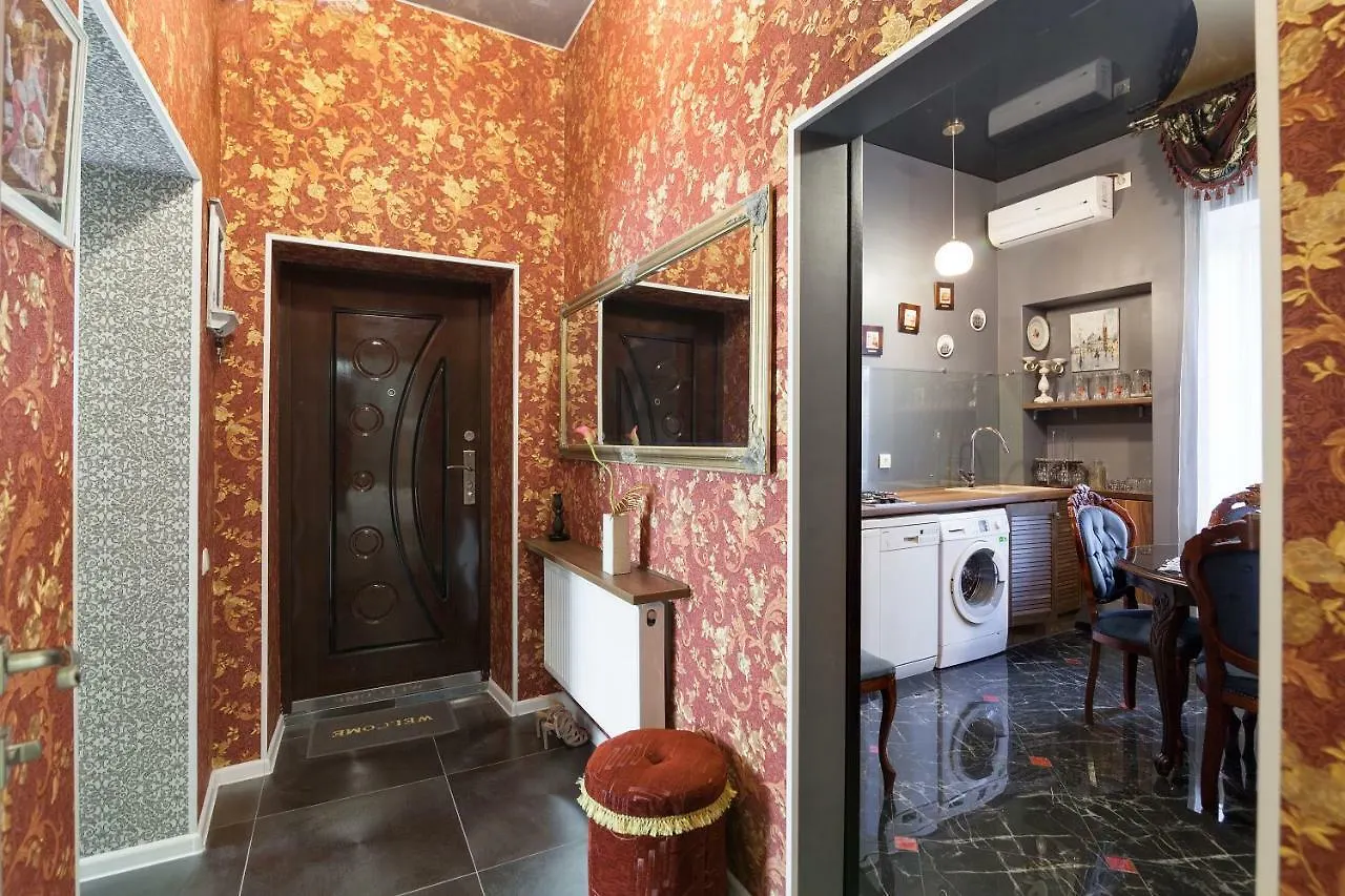 Delux Leopolli Apartments Near Shopping Mall Forum Львов 0*,